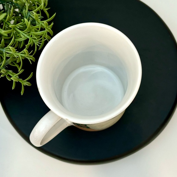 Beautiful Unique Vintage Hallmark Ceramic Fluffy Cat Mug - Picture 5 of 7